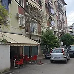 Modern At New Bazaar, 公寓 地拉那
