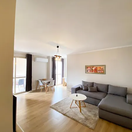 Modern At New Bazaar, Apartment *