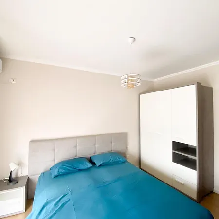 Modern At New Bazaar, Apartment *