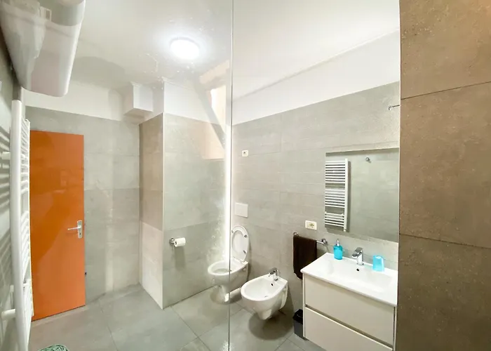 公寓 Modern At New Bazaar, 地拉那